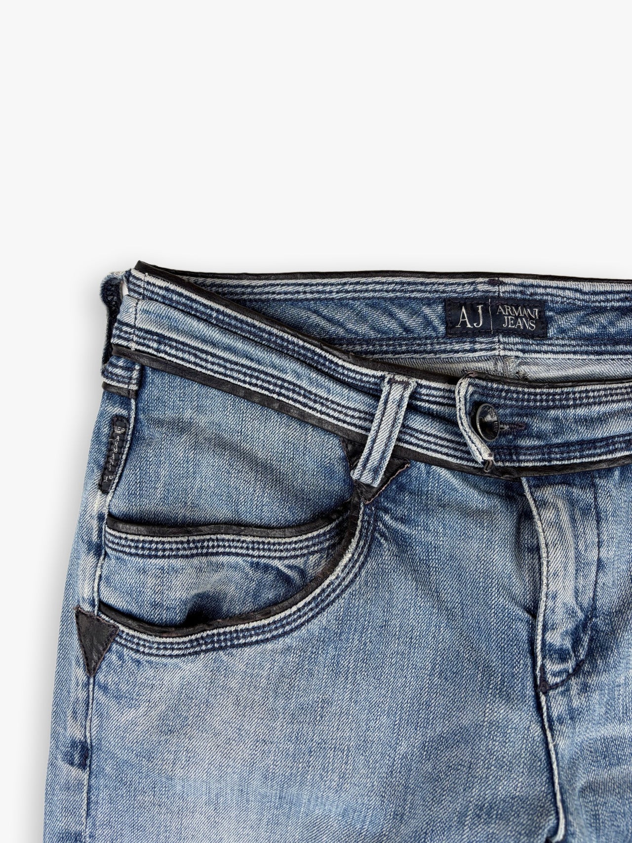 2000s Women’s Armani Capri Shorts