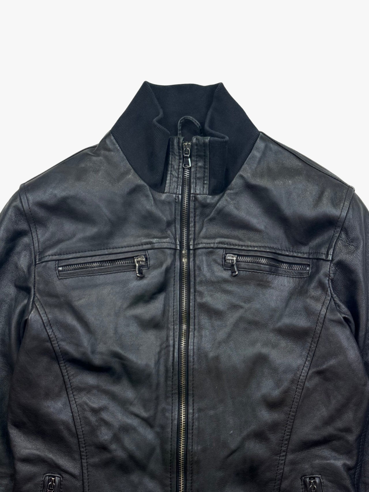 En Avanche Leather Jacket